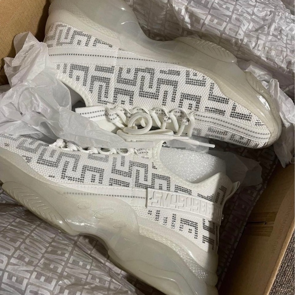 Steve Madden size 9 shoes
